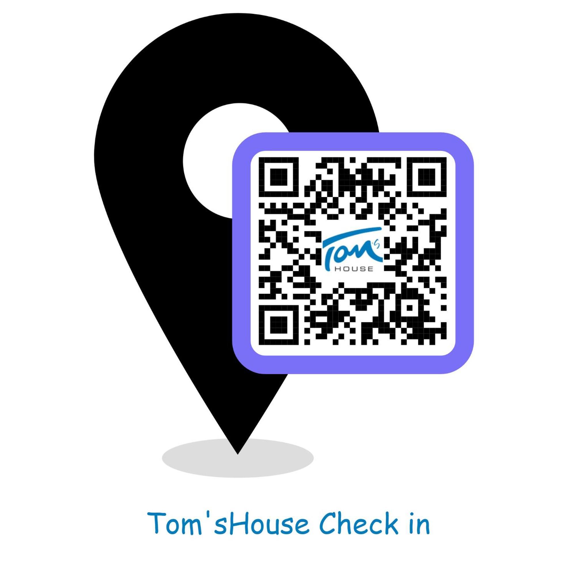 Tom's